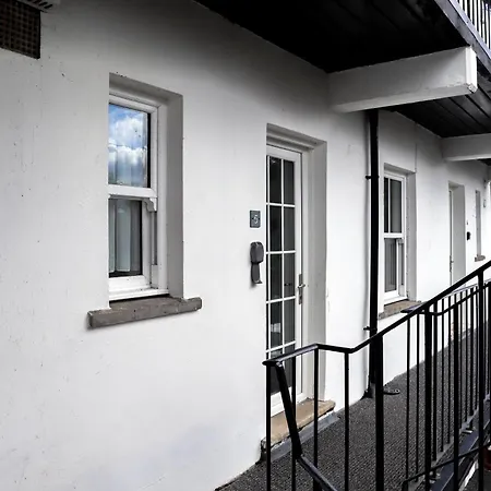Appartamento 5 Greta Side Court *
