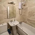 5 Greta Side Court 公寓 *